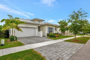 15085 SW 175th St, Miami, FL 33187, Sold 08/28/24