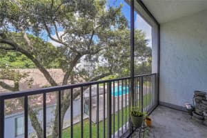 7521 NW 16th St APT 4302, Plantation, FL 33313, Sold 10/04/24