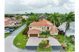 15472 SW 42nd Ln, Miami, FL 33185, Sold 10/25/24