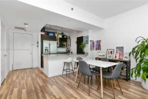 950 Brickell Bay Dr APT 403, Miami, FL 33131, Sold 10/01/24