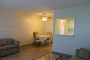 110 E Camden E 110 West Palm Beach, FL 33417 - MLS#A11620861