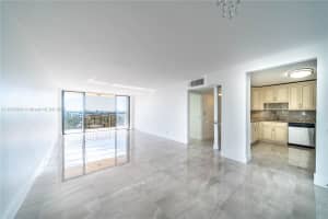 2450 NE 135th St APT 909, North Miami, FL 33181, Sold 09/24/24