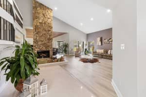 9421 NW 10th St, Plantation, FL 33322, Sold 12/20/24