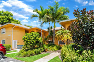 811 SE 4th Ave APT C201, Dania Beach, FL 33004, Sold 11/21/24