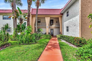 150 Lake Evelyn Dr, West Palm Beach, FL 33411, Sold 10/24/24