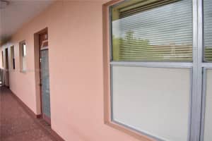 9621 Sunrise Lakes Blvd 302, Sunrise