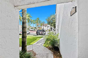 4655 NW 97th Ct, Doral, FL 33178, Sold 10/24/24