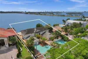 12455 Keystone Island Dr, North Miami, FL 33181, Sold 08/19/24