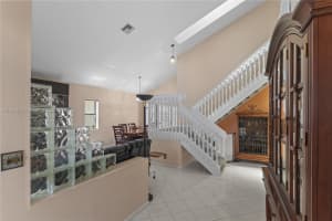 10330 NW 12th Pl, Plantation, FL 33322, Sold 11/07/24