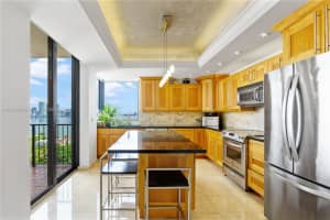 1000 Venetian Way APT 1103, Miami Beach, FL 33139, Sold 10/29/24