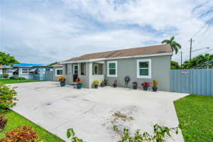 203 SW 2nd St, Homestead, FL 33030, Sold 09/11/24