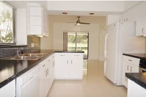 911 S Shore Dr, Miami Beach, FL 33141, Sold 12/02/24