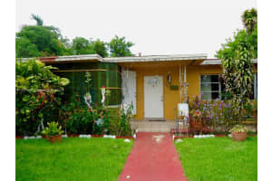 904 NE 164th St, North Miami Beach, FL 33162, Sold 10/22/24