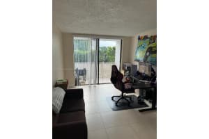 8185 NW 7th St, Miami, FL 33126, Sold 08/19/24