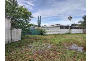 21760 NW 3rd St, Pembroke Pines, FL 33029, Sold 10/08/24