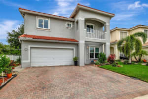 2070 NW 77th Terrace, Pembroke Pines, FL 33024, Sold 09/10/24
