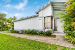 6604 SW 152nd Pl, Miami, FL 33193, Sold 10/08/24