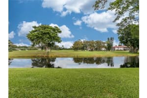 9292 Vista Del Lago H, Boca Raton, FL 33428, Sold 09/30/24