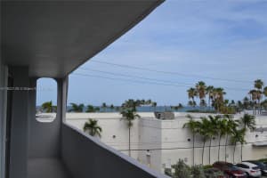 6725 Harding Ave, Miami Beach, FL 33141, Sold 09/11/24