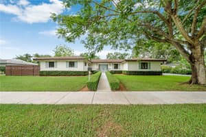 8520 SW 160th St, Palmetto Bay, FL 33157, Sold 10/10/24