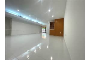 15807 Kingsmoor Way, Hialeah, FL 33014, Sold 10/11/24