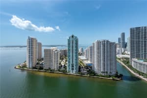 325 Biscayne Blvd, Miami, FL 33131, Sold 08/14/24