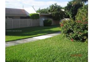 8137 SW 83rd Pl, Miami, FL 33143, Sold 08/27/24
