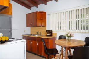 801 SW 22nd Ave, Fort Lauderdale, FL 33312, Sold 09/23/24