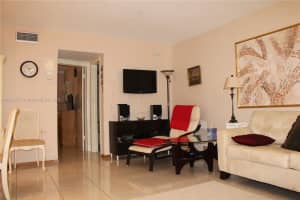 541 Blue Heron Dr, Hallandale Beach, FL 33009, Sold 09/17/24
