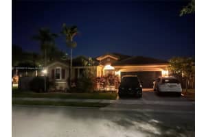 11922 Sw 154th Path, Miami
