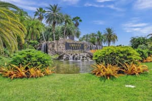 10814 Limeberry Dr, Hollywood, FL 33026, Sold 08/19/24