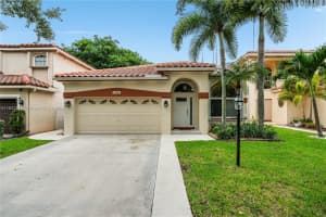 10814 Limeberry Dr, Hollywood, FL 33026, Sold 08/19/24