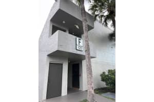 120 NW 87th Ave, Miami, FL 33172, Sold 09/20/24