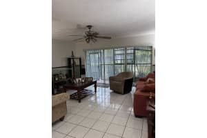 120 NW 87th Ave, Miami, FL 33172, Sold 09/20/24