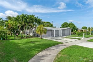 10475 SW 152nd St, Miami, FL 33157, Sold 09/23/24