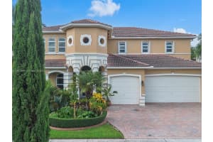 8830 SW 204th St, Cutler Bay, FL 33189, Sold 08/30/24