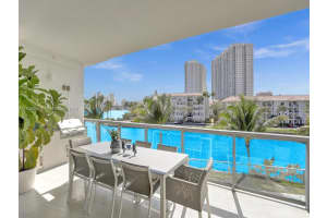 3250 NE 188th St APT 207, Aventura, FL 33180, - MLS#A11622950