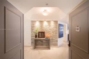 7000 Island Blvd, Aventura, FL 33160, Sold 12/11/24