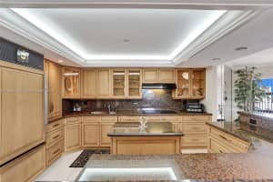 501 N Riverside Dr APT 902, Pompano Beach, FL 33062, Sold 04/03/25