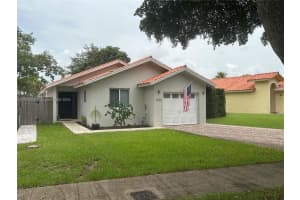 7325 Coldstream Dr, Hialeah, FL 33015, Sold 09/18/24