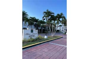 9423 Fontainebleau Blvd, Miami, FL 33172, Sold 08/16/24