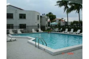 9423 Fontainebleau Blvd, Miami, FL 33172, Sold 08/16/24