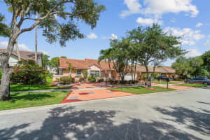 556 NW 164th Ave, Pembroke Pines, FL 33028, Sold 11/01/24