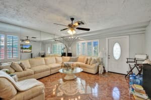 926 W Kalmia Dr, West Palm Beach, FL 33403, Sold 01/03/25