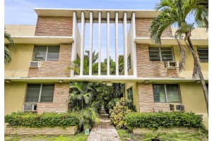 4730 Pine Tree Dr, Miami Beach, FL 33140, Sold 11/19/24