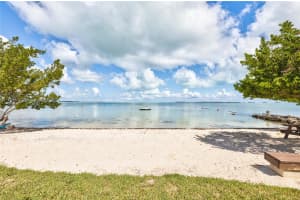 96000 Overseas Hwy APT A3, Key Largo, FL 33037, Sold 10/11/24