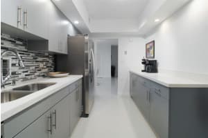 4001 S Ocean Dr APT 16P, Hollywood, FL 33019, Sold 10/23/24