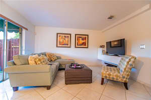 6970 NW 174th Terrace APT 402, Hialeah, FL 33015, Sold 10/03/24