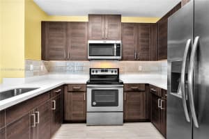 625 NE 5th Way, Florida City, FL 33034, Sold 08/15/24