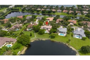 10303 SW 26th St, Davie, FL 33324, Sold 05/30/25